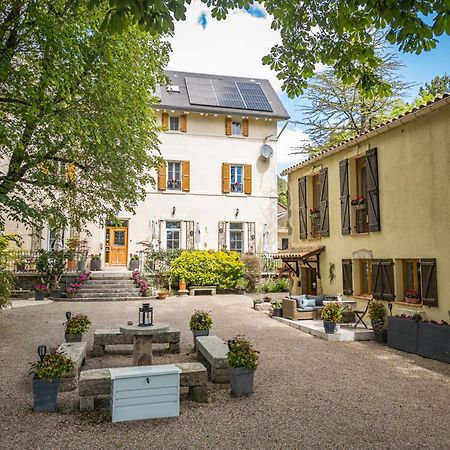 Gites Du Caylar - Chambres Et Appartments Le Caylar Exteriör bild